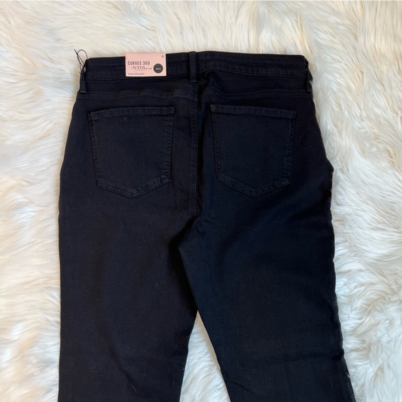 NWT Curves 360 Slim Straight Ankle Jeans - Picture 12 of 13